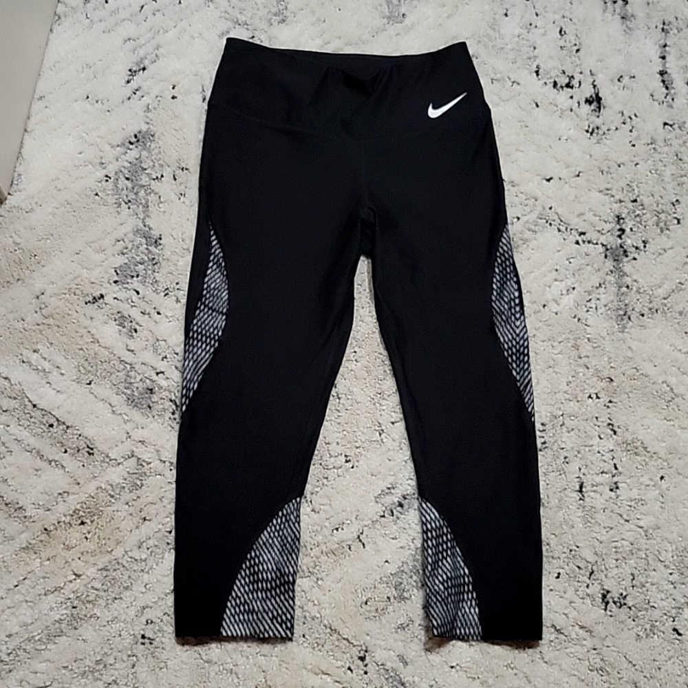 Women's Nike Power Training Capri Leggings